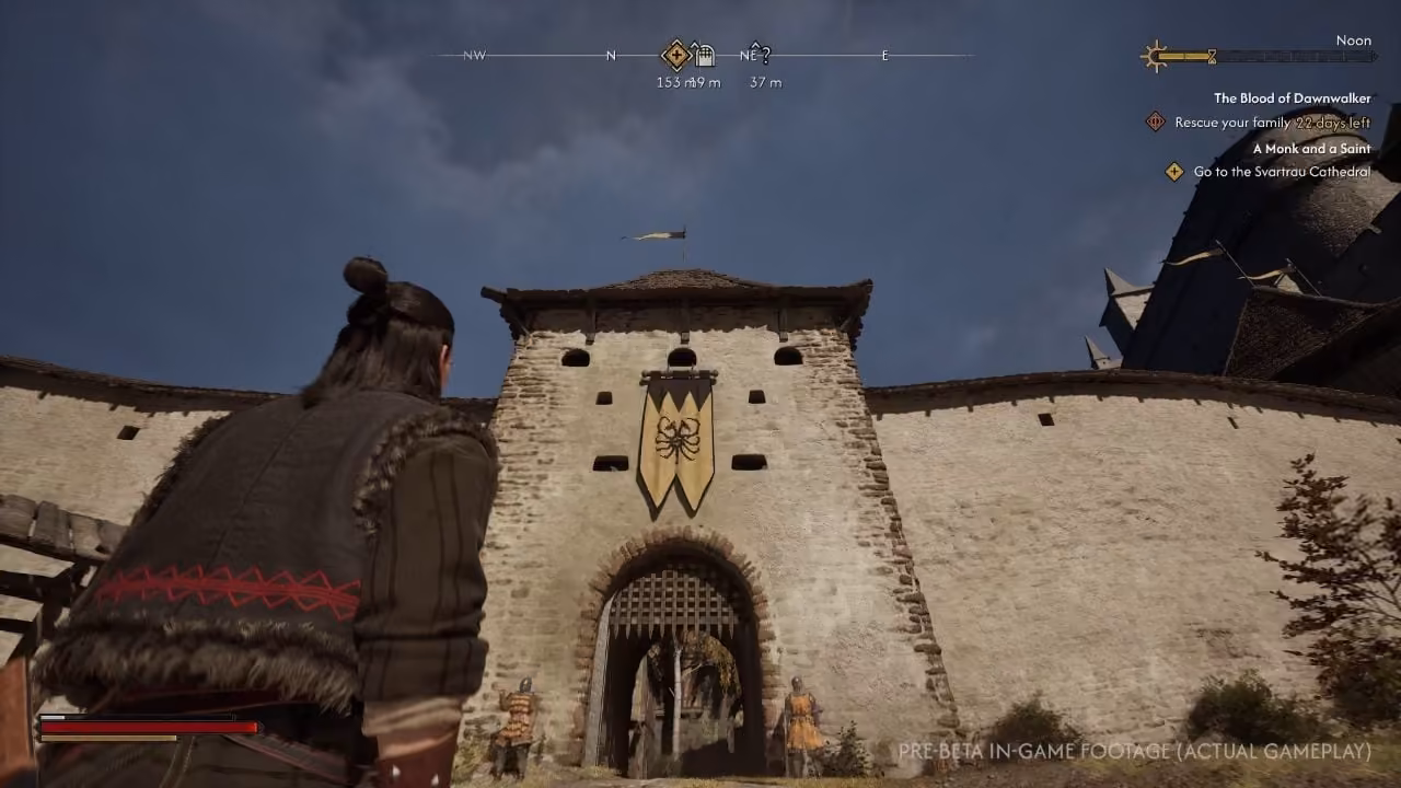 Coen approaching Svartrau through a fortified gate